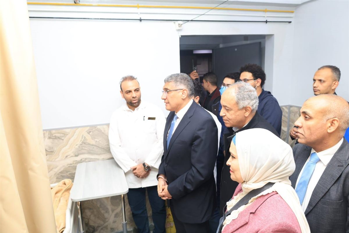 محافظ الجيزة يفتتح قسم رعاية المخ والأعصاب بمستشفى الوراق