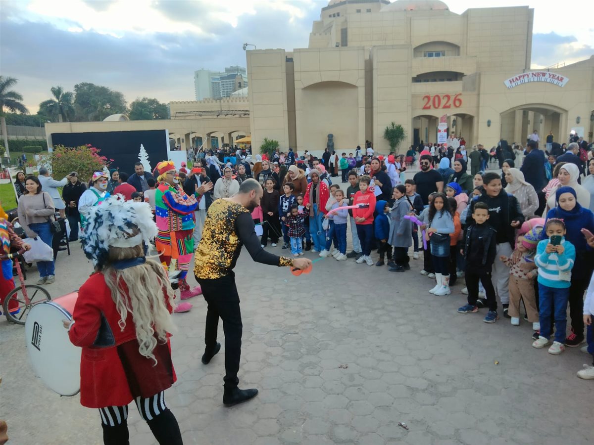 <strong>كريسماس بالعربي</strong>