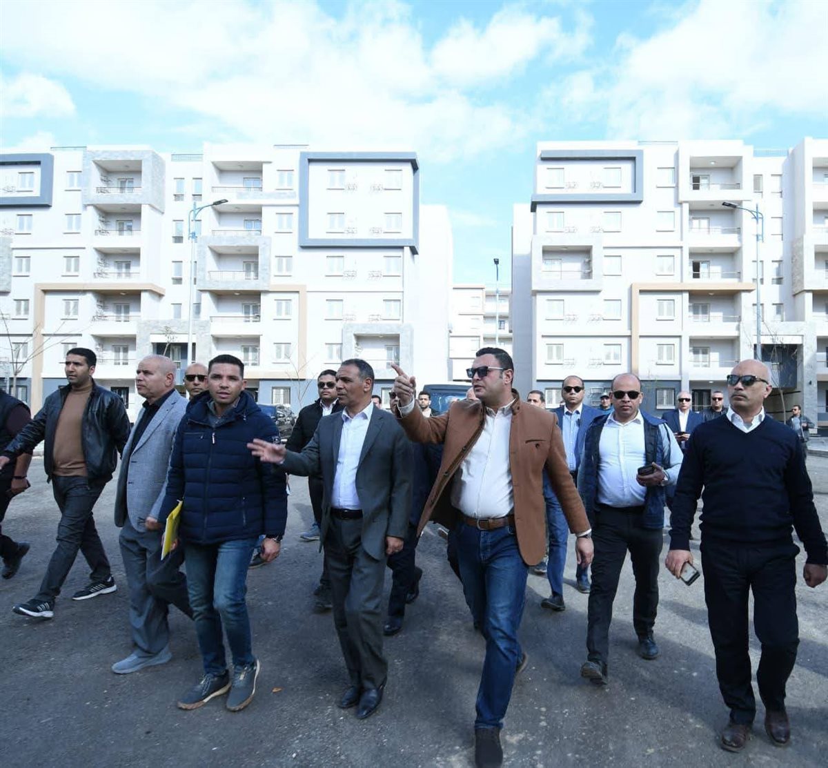 وزير الإسكان