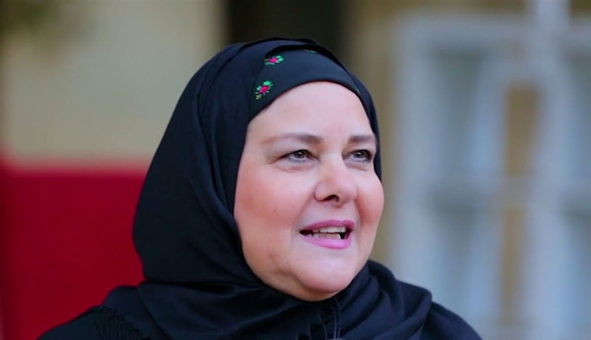 <strong>دلال عبد العزيز</strong>