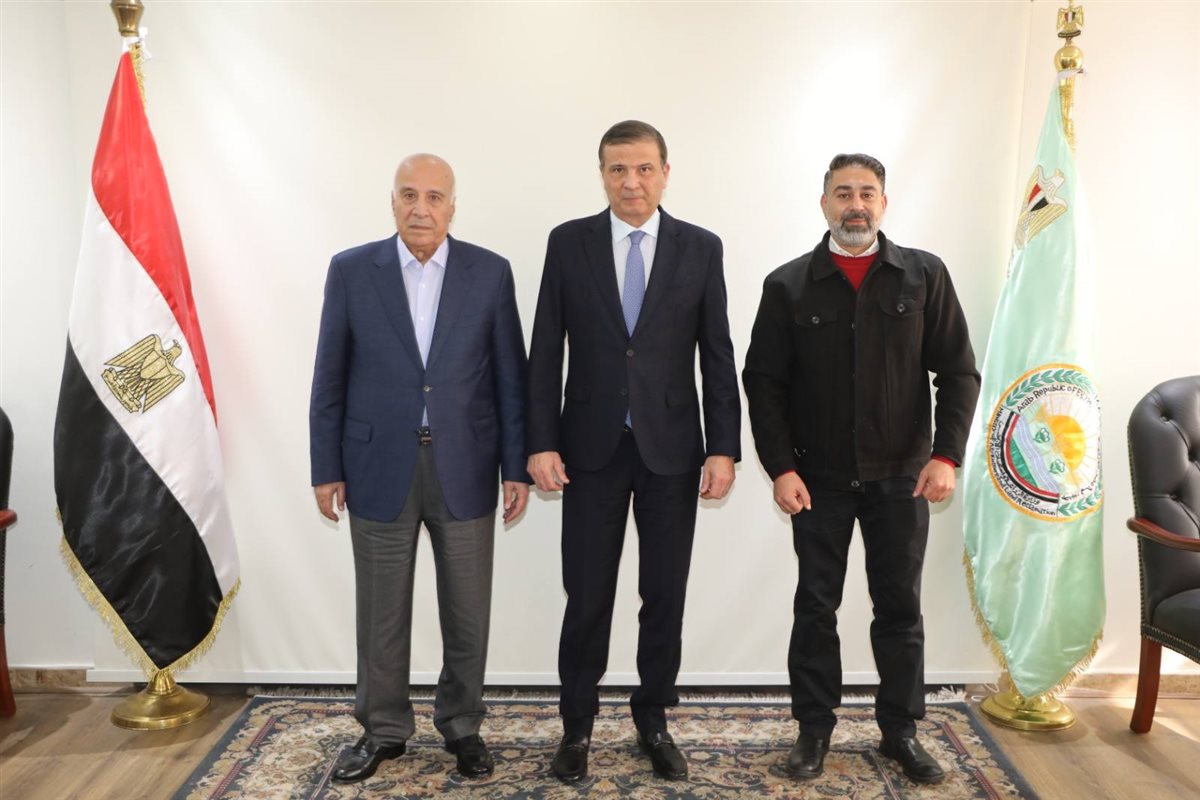 وزير الزراعة يلتقي رئيس اتحاد الدواجن&nbsp;