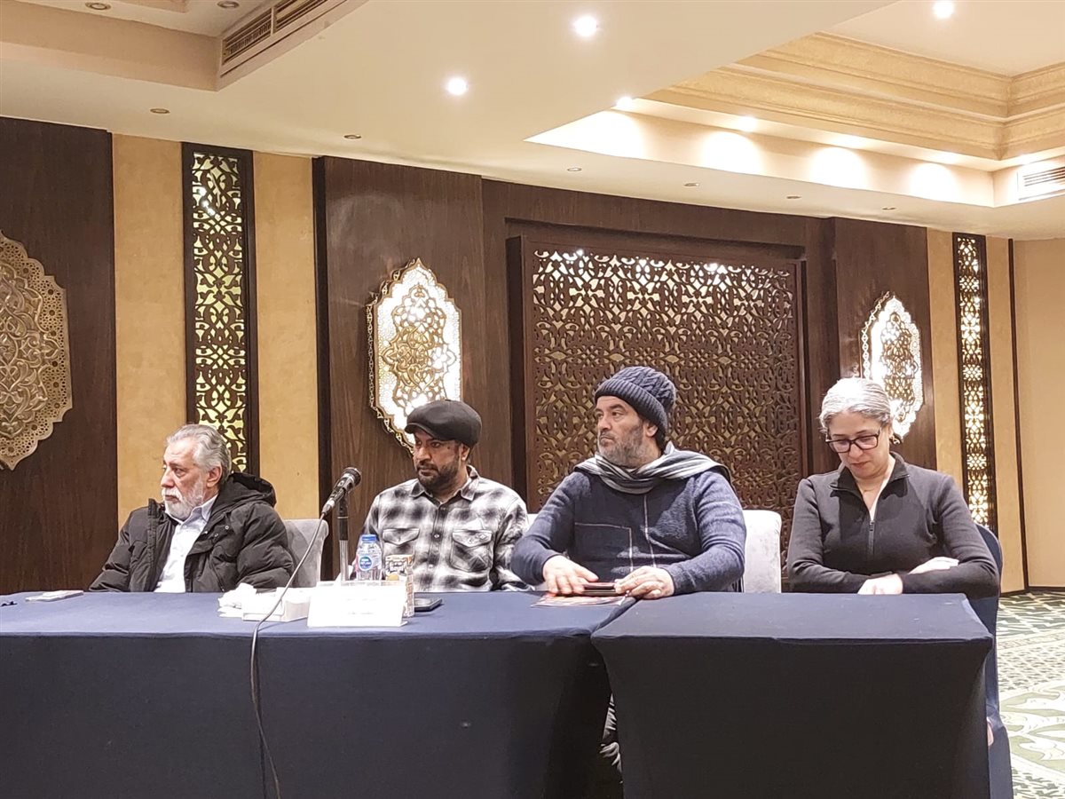 <strong>ندوة العرض الإماراتي «بابا»</strong>