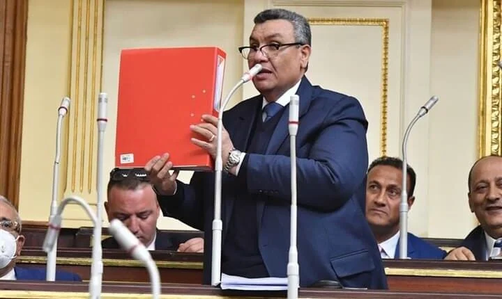 النائب مصطفى سالم