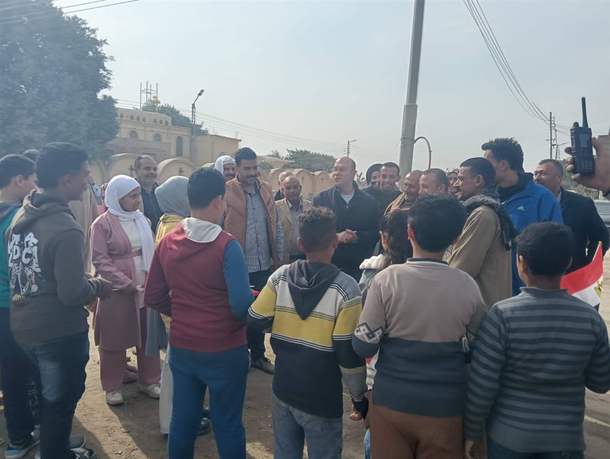 نائب محافظ الجيزة يتفقد محطات صرف صحي البرمبل وأطفيح
