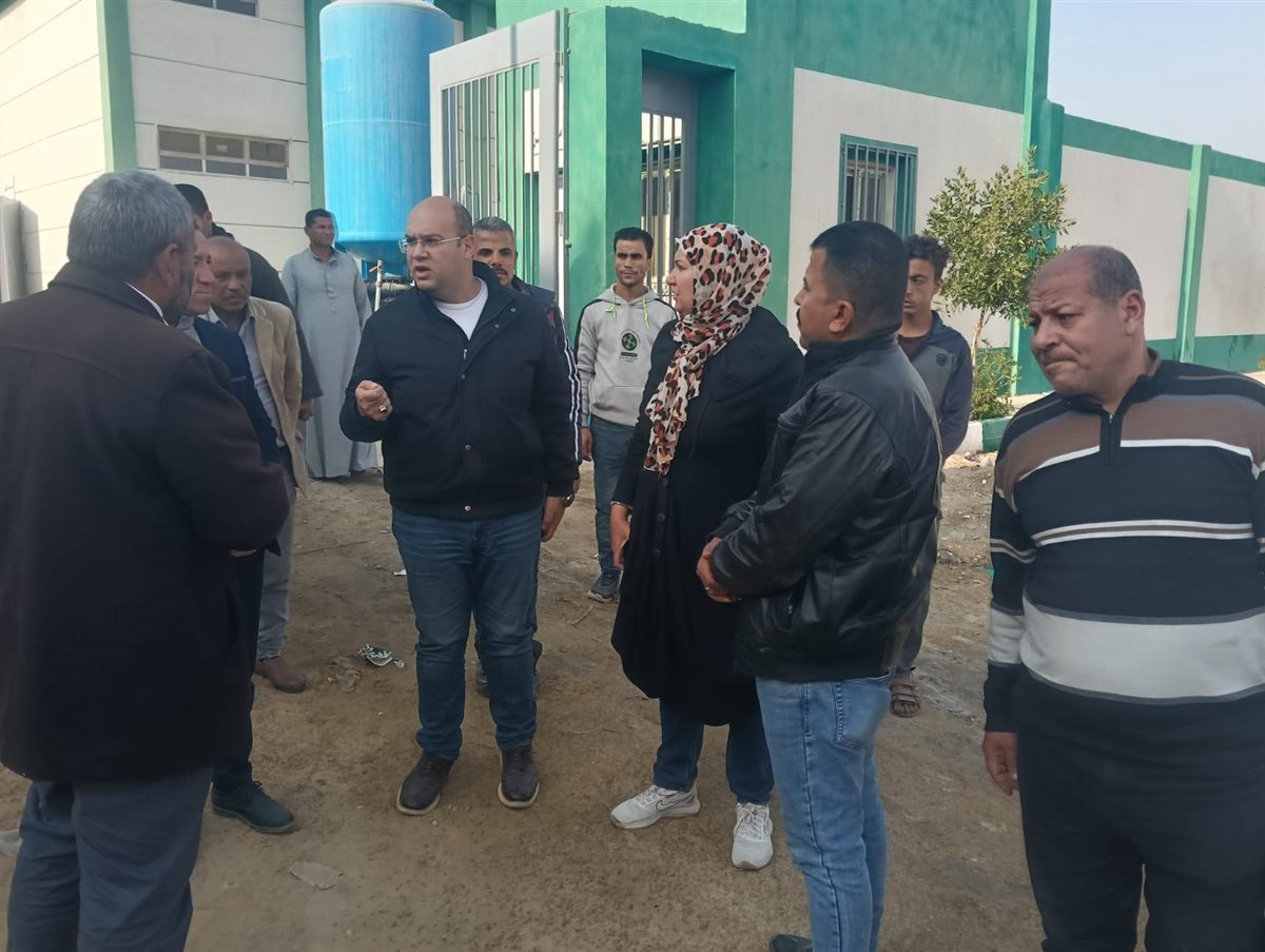 نائب محافظ الجيزة يتفقد محطات صرف صحي البرمبل وأطفيح