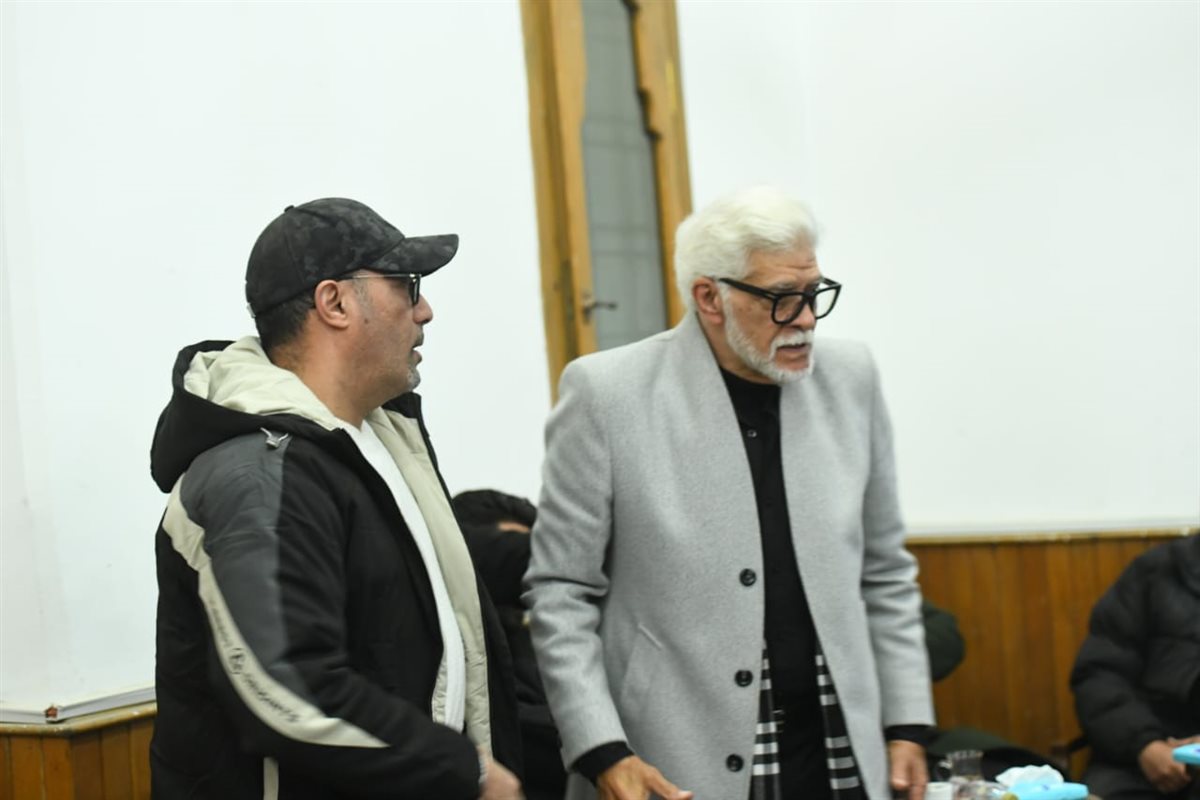 <strong>عزاء والدة نضال الشافعي</strong>