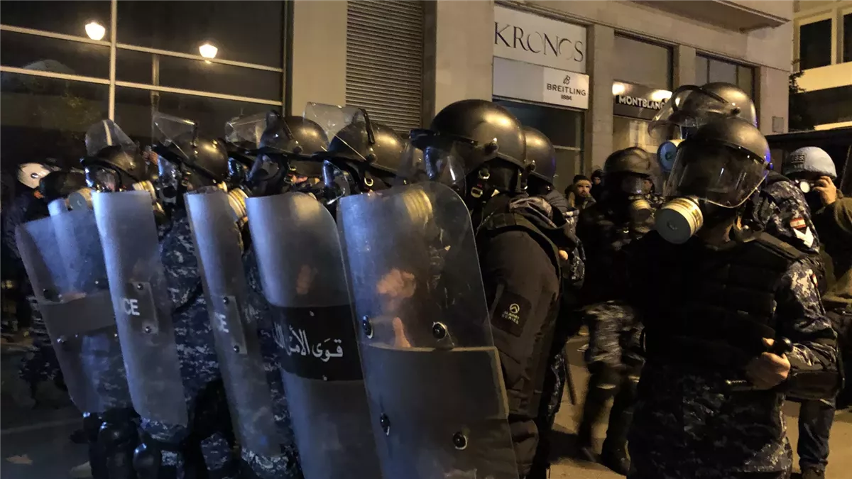 <strong>شبكة تهريب المخدرات</strong>