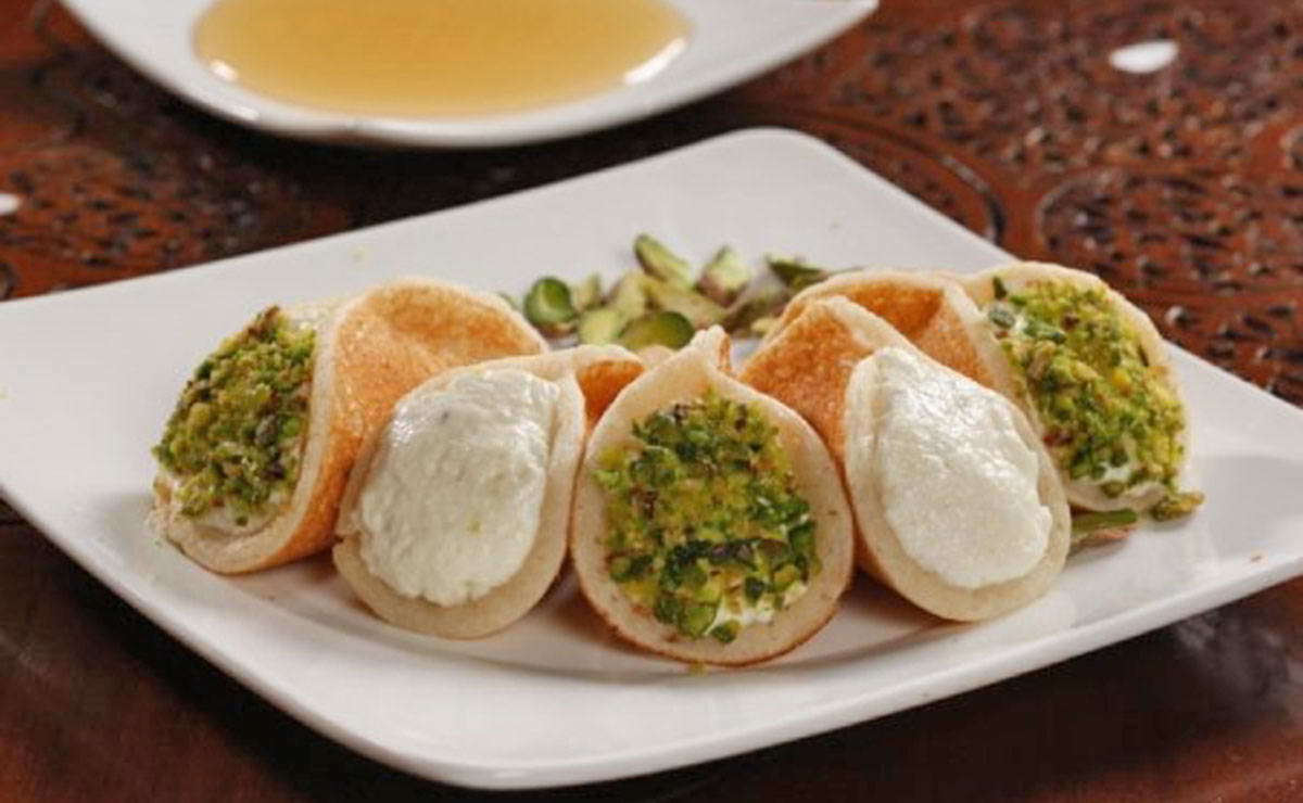 طريقة عمل القطايف&nbsp;