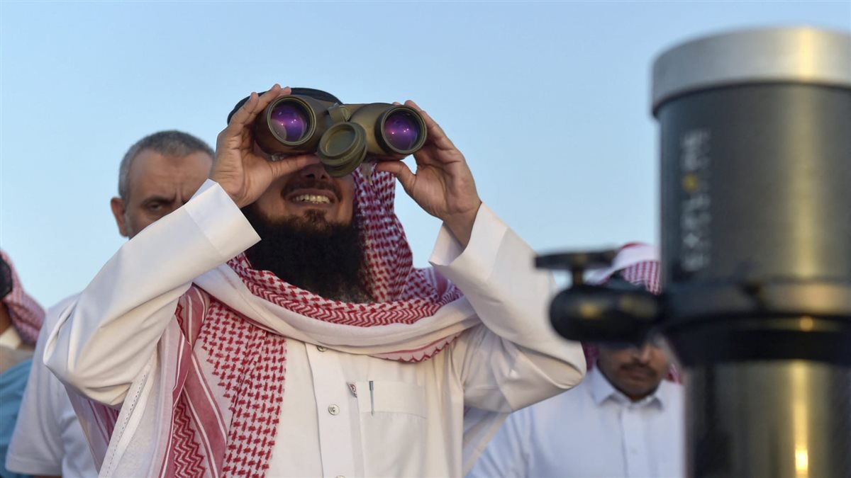 <strong>أول أيام شهر رمضان</strong>