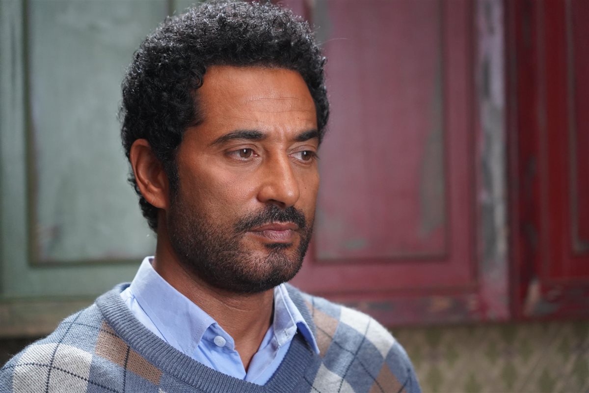 <strong>مسلسل إفراج</strong>