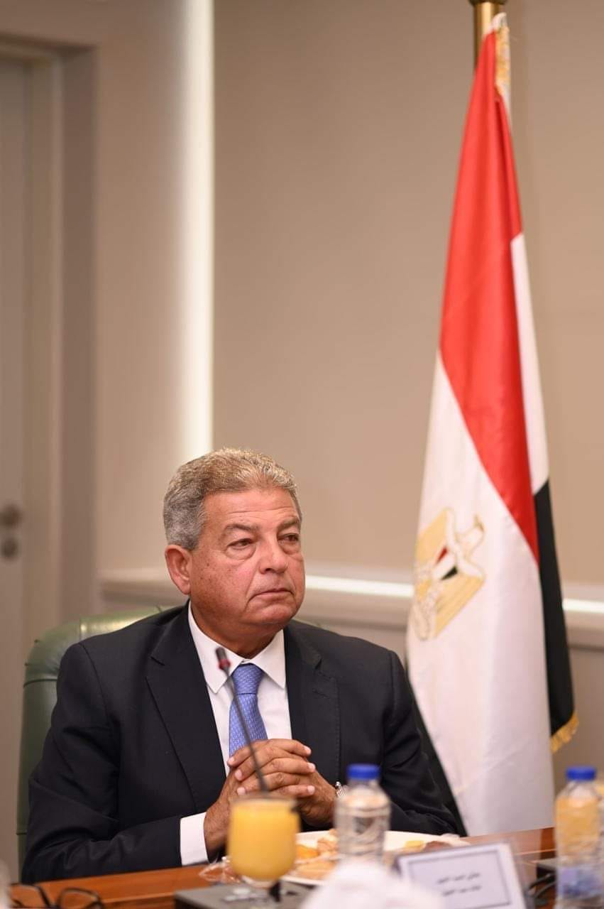 المهندس خالد عبد العزيز