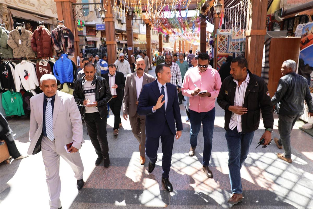 <strong>&nbsp;المهندس عمرو لاشين، محافظ أسوان،&nbsp;</strong>