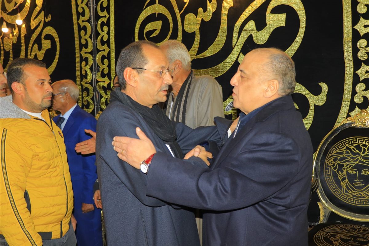 <strong>عزاء والد الإعلامية نهال طايل</strong>