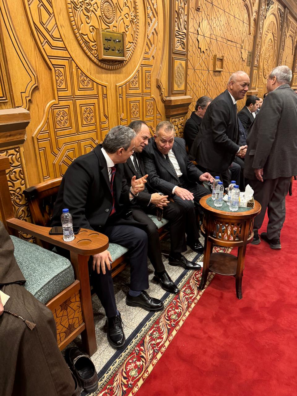 <strong>عزاء شيخ الإذاعيين فهمي عمر</strong>