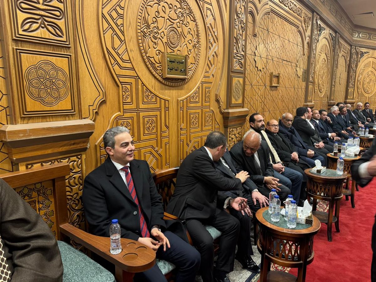 <strong>عزاء شيخ الإذاعيين فهمي عمر</strong>