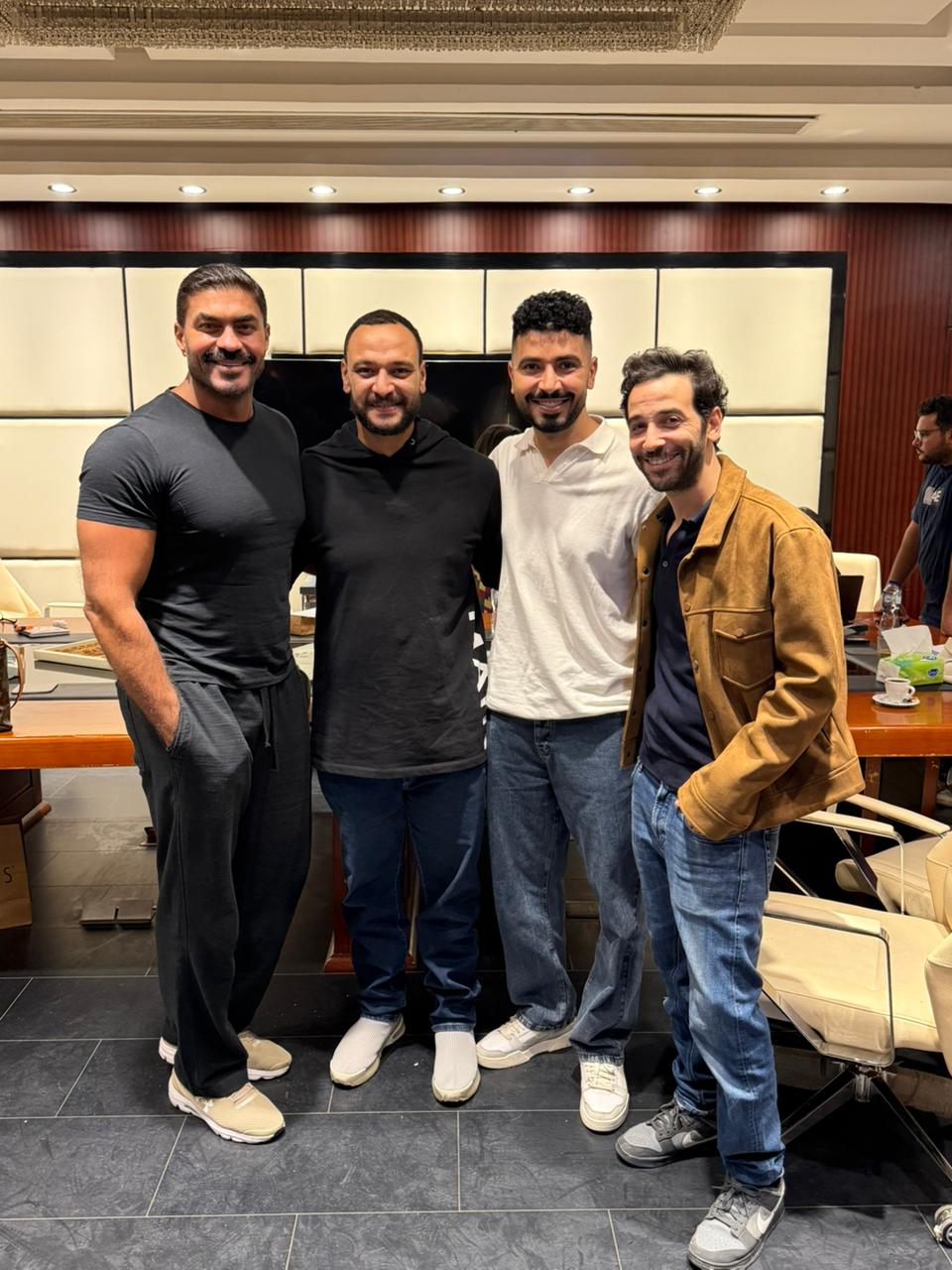 <strong>خالد سليم وفريق عمل “مناعة”</strong>