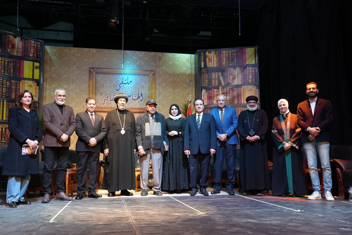 <strong>ملتقى الهناجر الثقافي الشهري</strong>