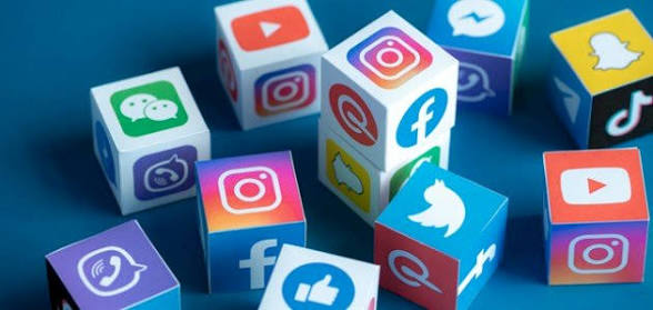 مواقع التواصل الاجتماعي&nbsp;