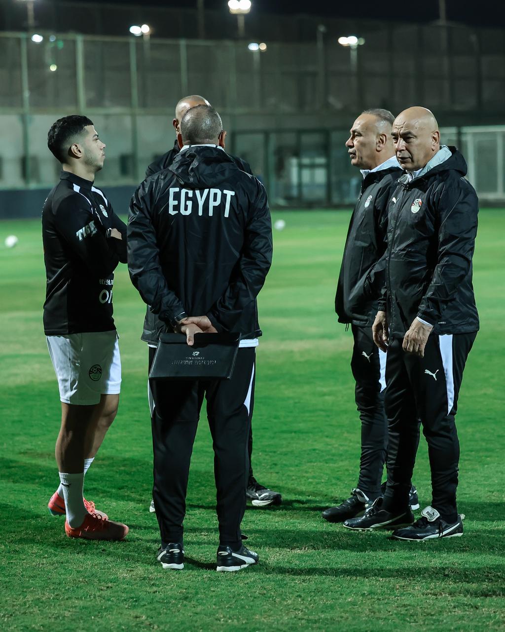 حسام حسن وإمام عاشور