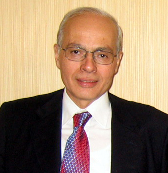 <strong>أشرف مروان</strong>
