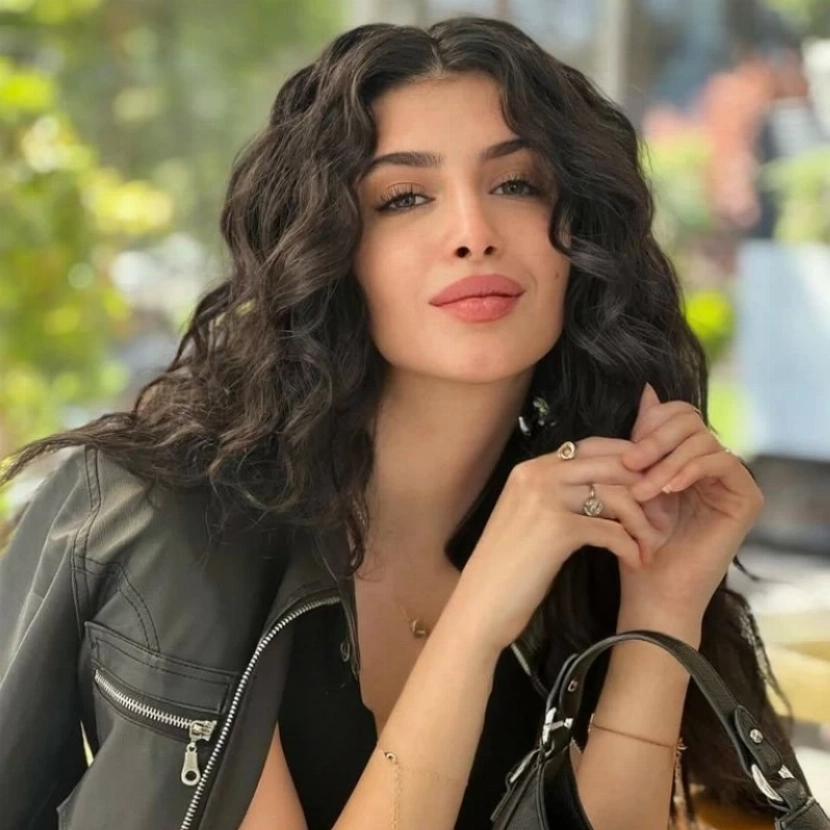 <strong>سارة بركة</strong>