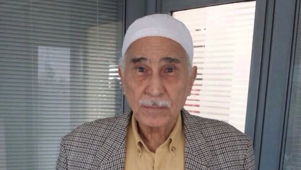 <strong>عبد الرحمن أبو زهرة</strong>