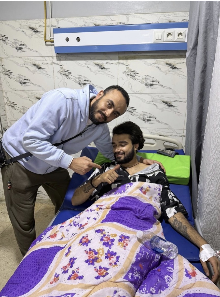 <strong>خالد الفايد داخل المستشفى</strong>