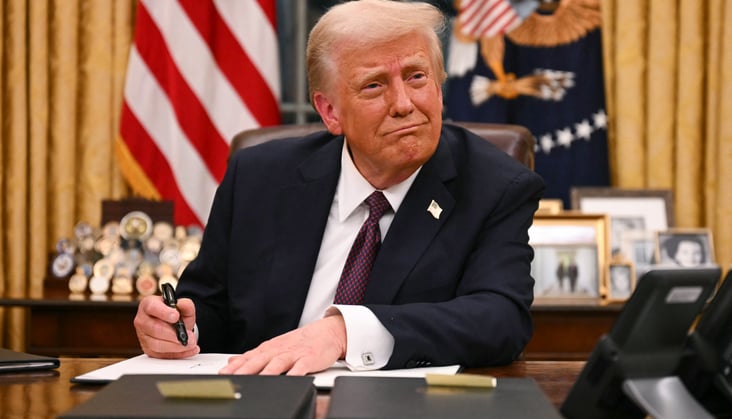 <strong>الرئيس الأمريكي </strong>