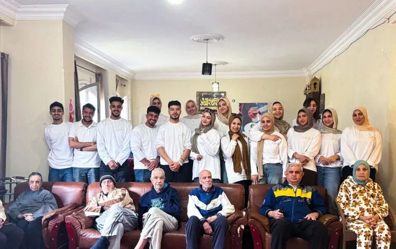 <strong>طلاب قسم الصحافة بكلية الإعلام بجامعة 6 أكتوبر</strong>