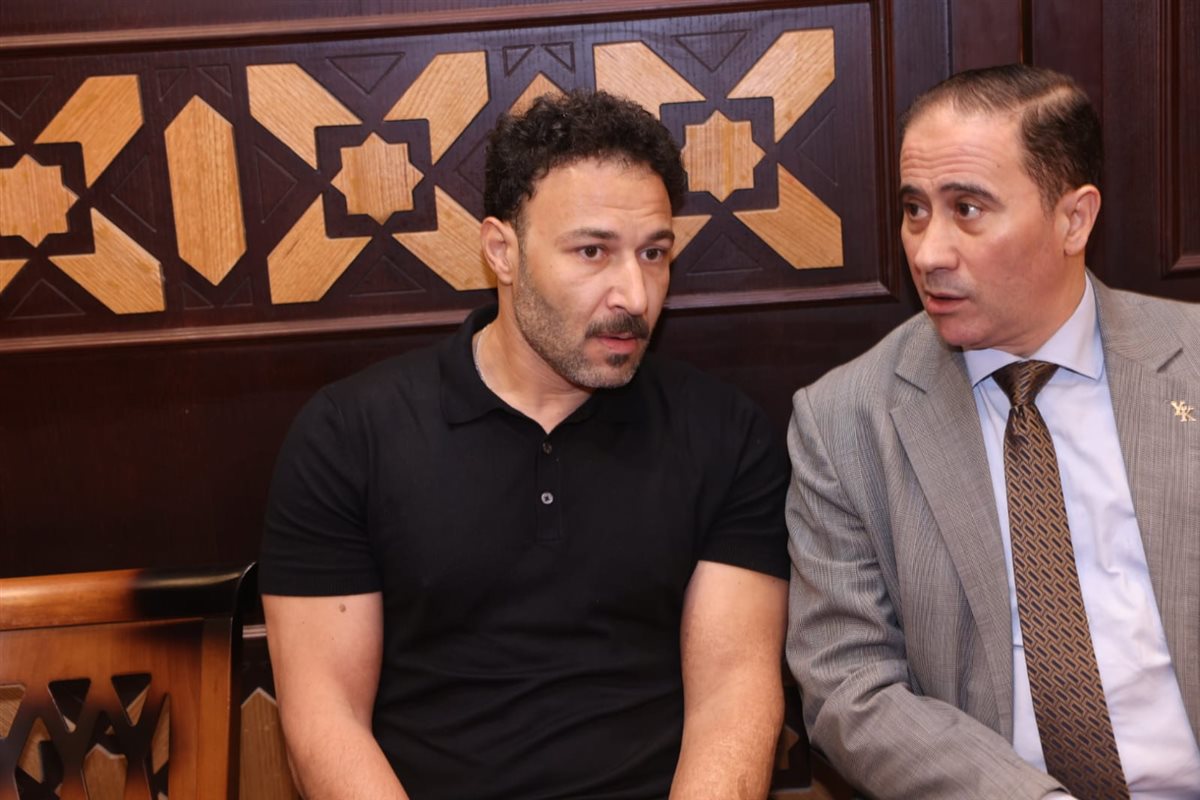<strong>عزاء والد الإعلامية دينا رامز</strong>