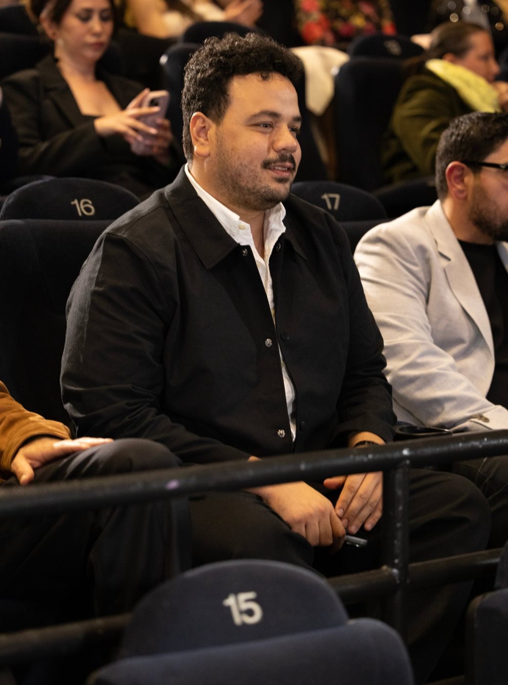 <strong>مصطفى غريب</strong>