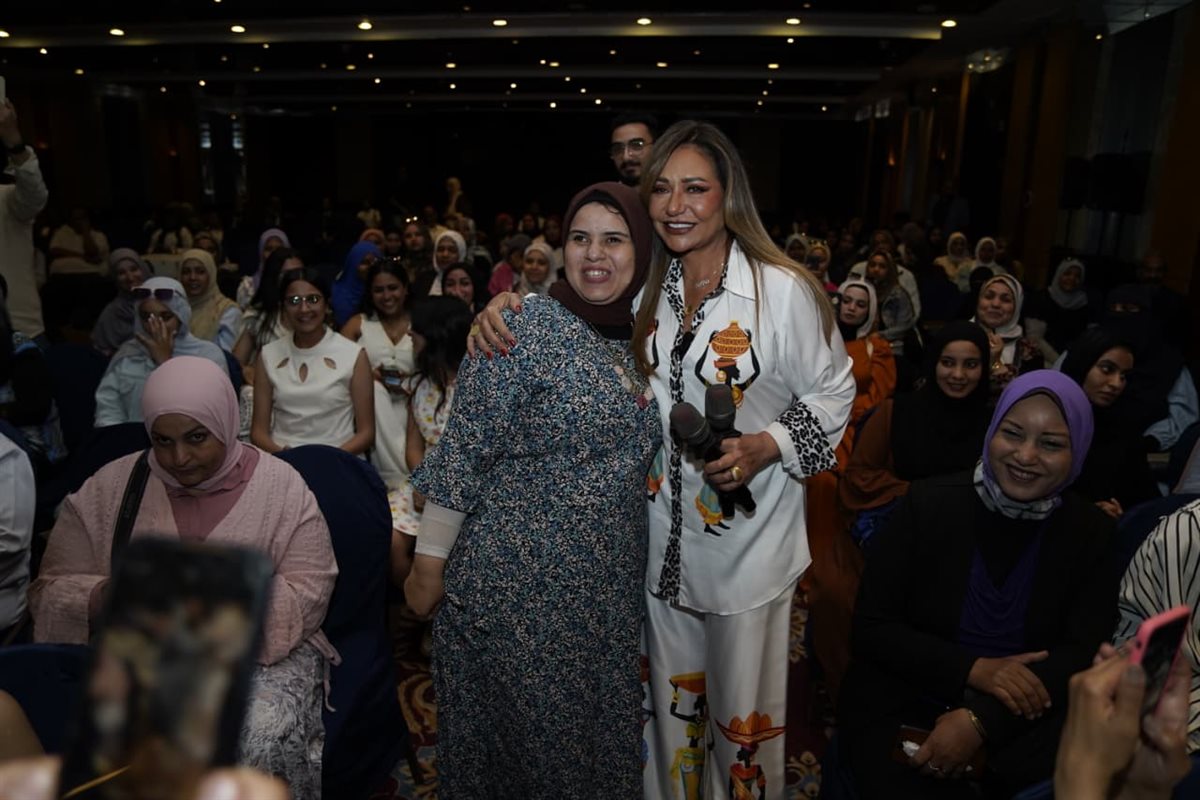<strong>تكريم ليلى علوي</strong>