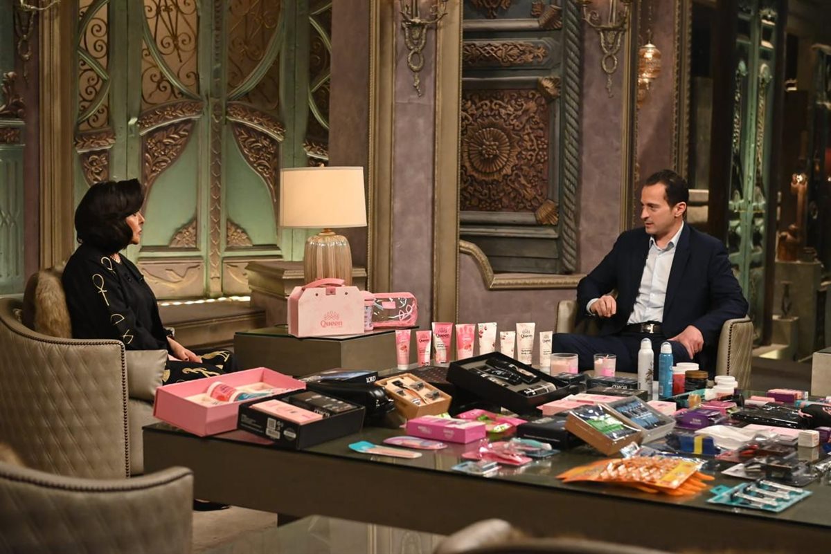<strong>برنامج “صاحبة السعادة”</strong>