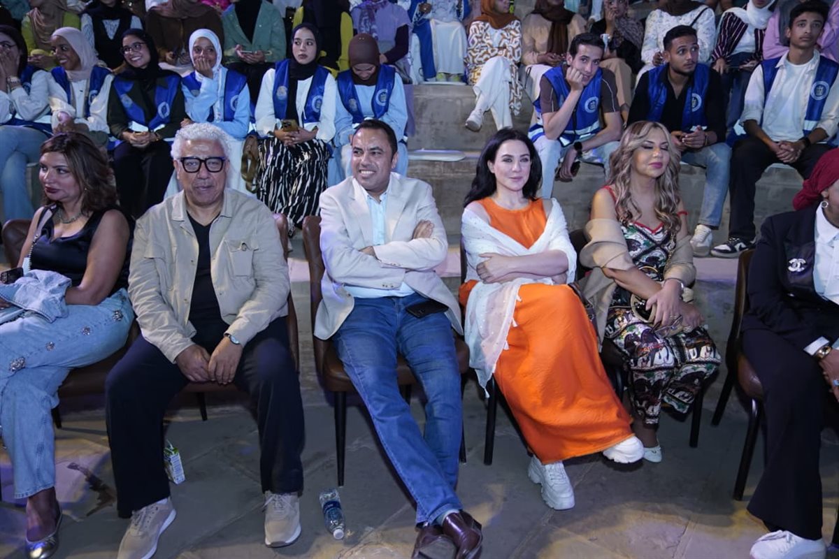 <strong>مهرجان أسوان الدولي لأفلام المرأة يحتفي بعزيزة أمير</strong>