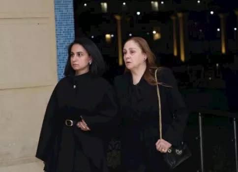 <strong>عزاء والد الفنانة منة شلبي</strong>