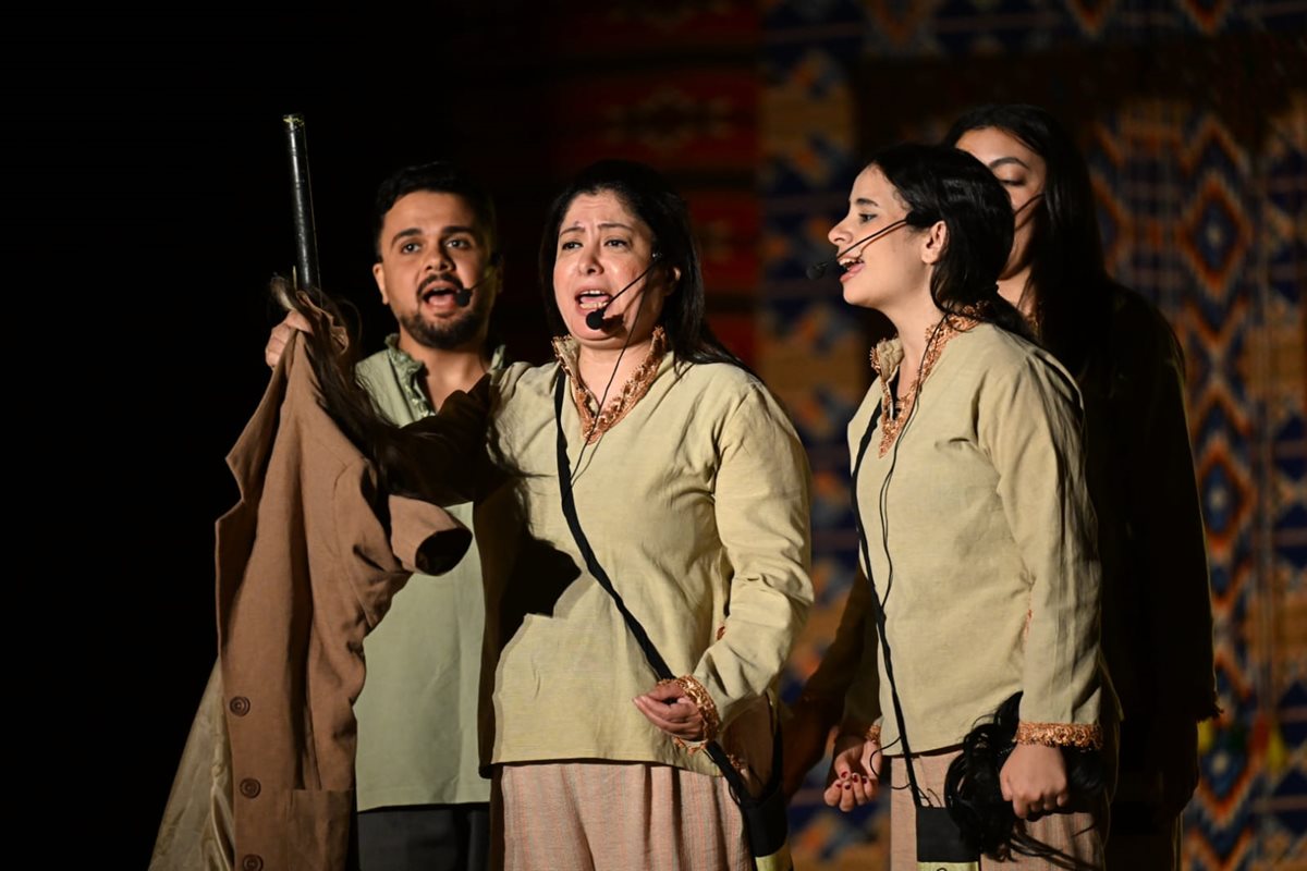 <strong>عروض “المواجهة والتجوال”</strong>