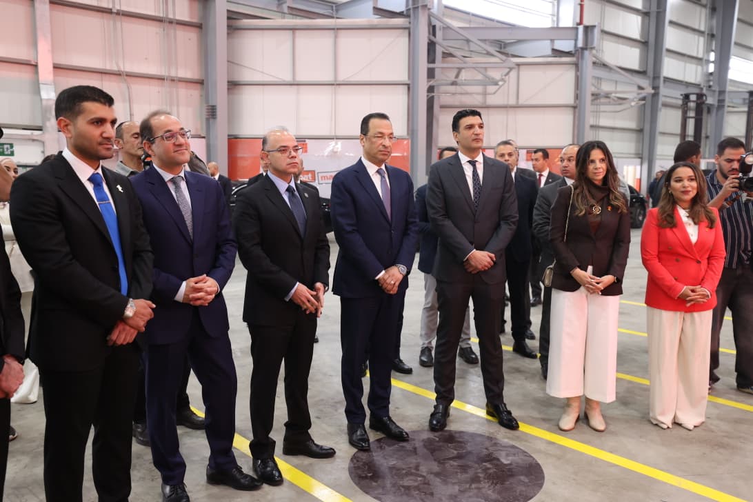 وزير الاتصالات يفتتح أكبر مركز توزيع للتجارة السريعة في منطقة الشرق الأوسط&nbsp;