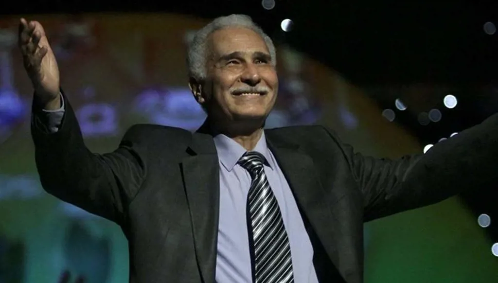 <strong>عبد الرحمن أبو زهرة</strong>