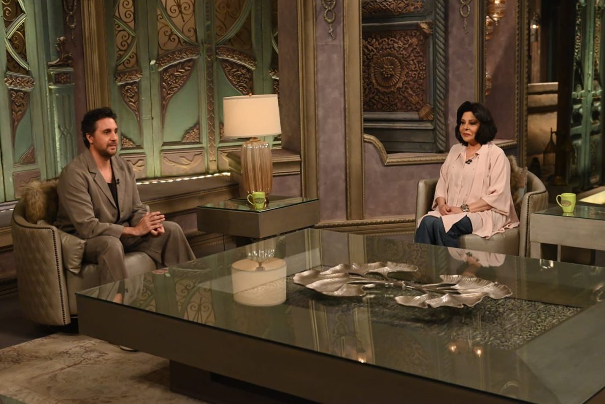 <strong>هشام ماجد مع إسعاد يونس</strong>