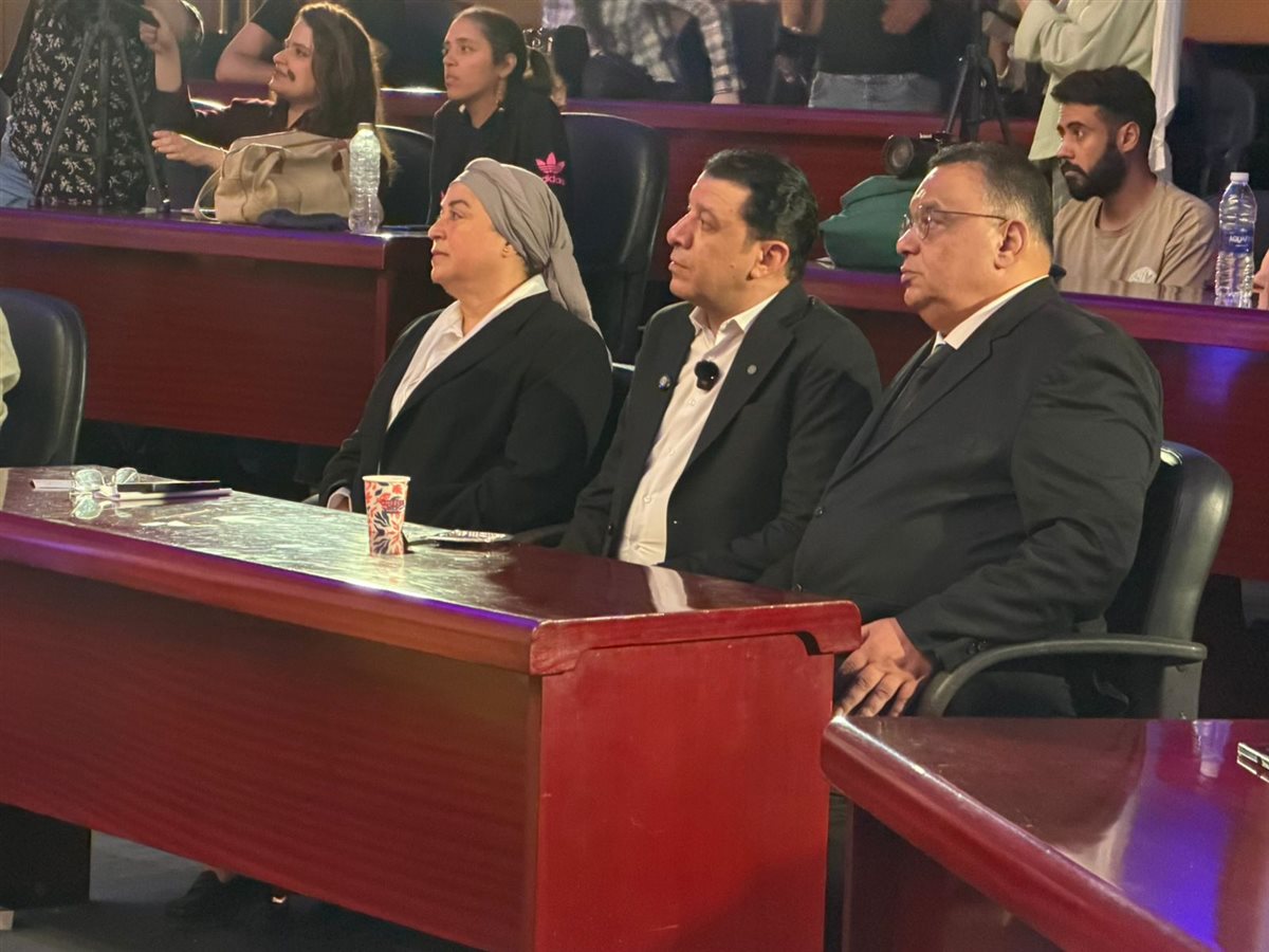 <strong>ليلة تأبين هاني شاكر بأكاديمية الفنون</strong>