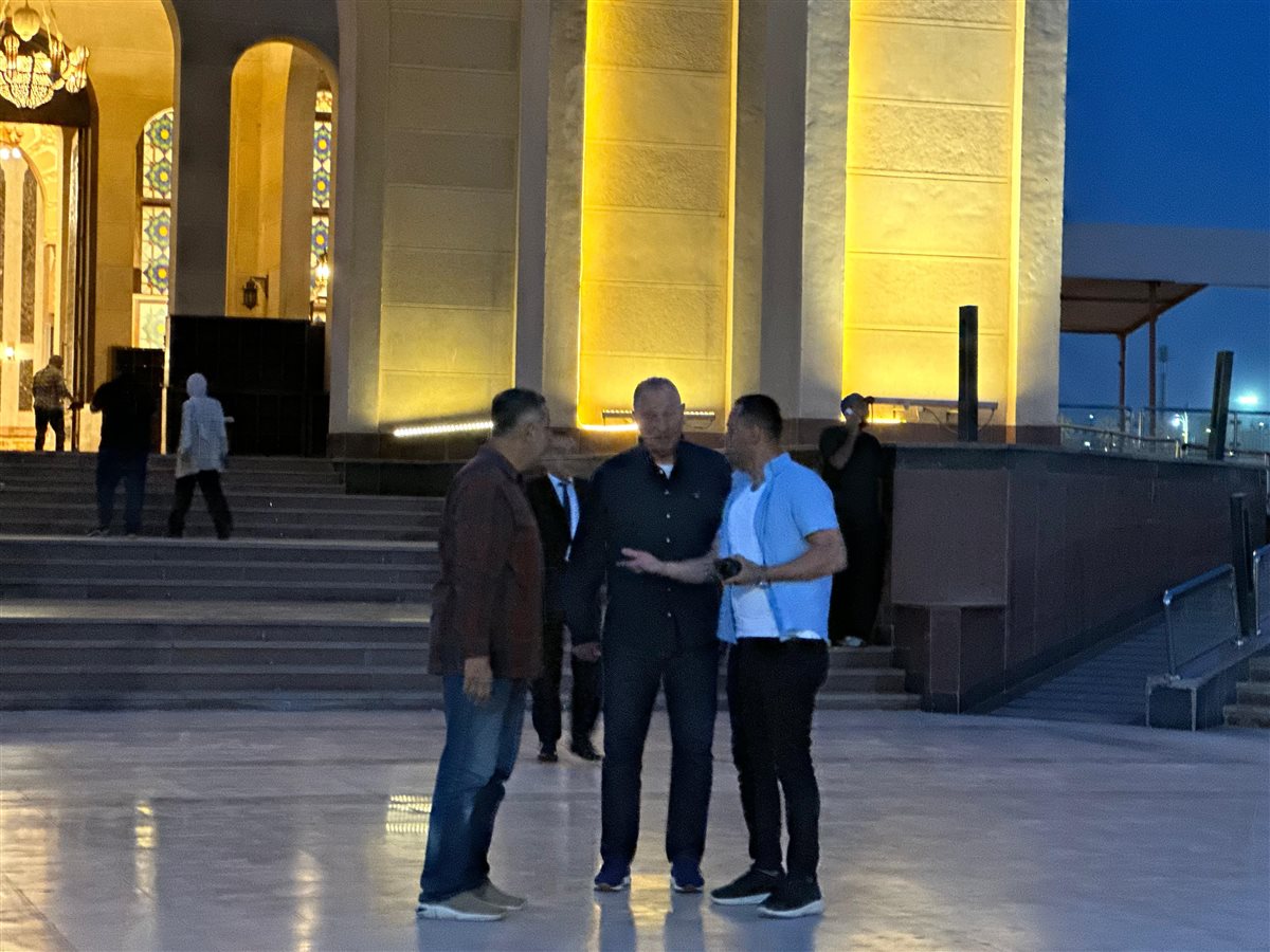 <strong>عزاء عبد الرحمن أبو زهرة</strong>