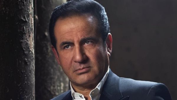 <strong>محمد ثروت</strong>