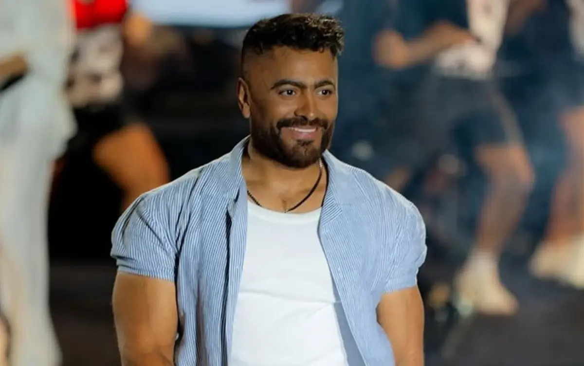 <strong>تامر حسني</strong>