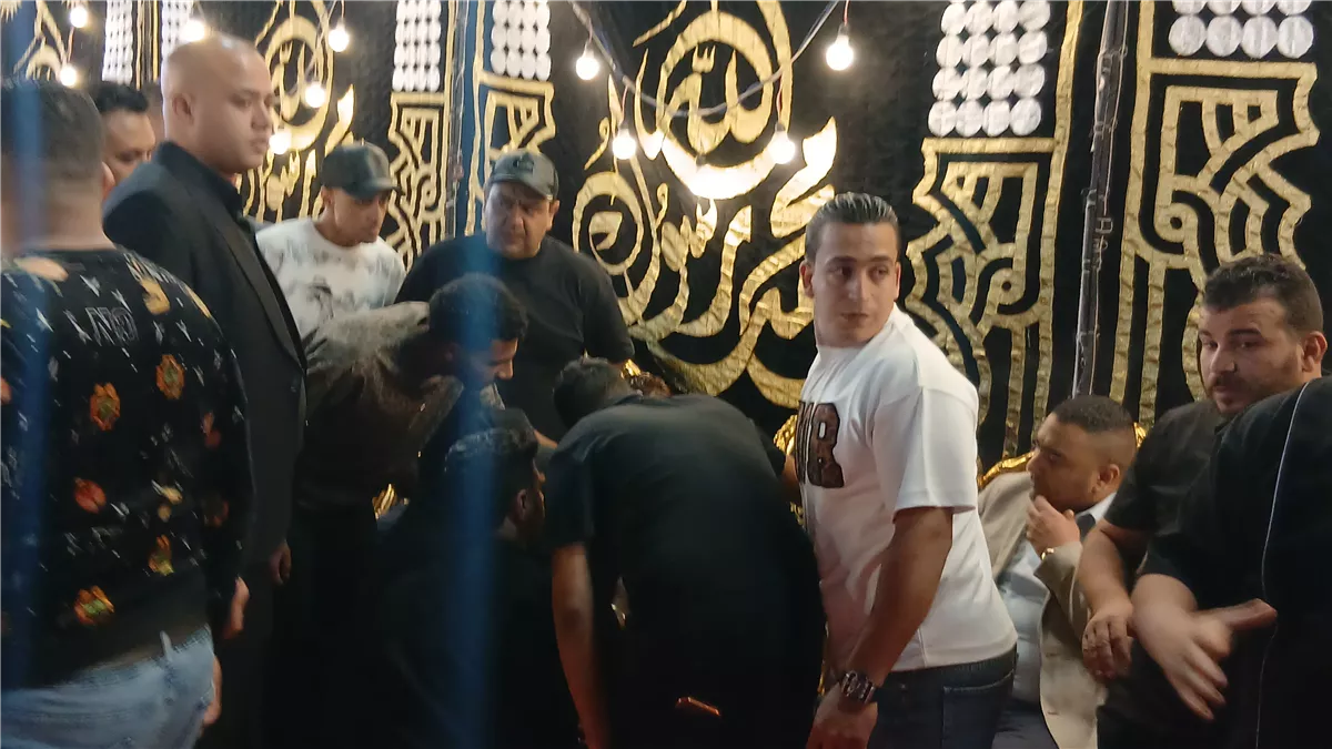 <strong>حمو بيكا</strong>