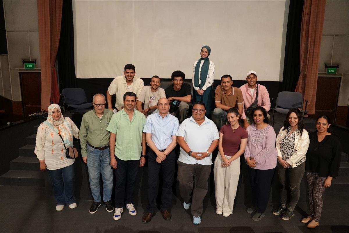 <strong>مواسم نجوم المسرح الجامعي</strong>