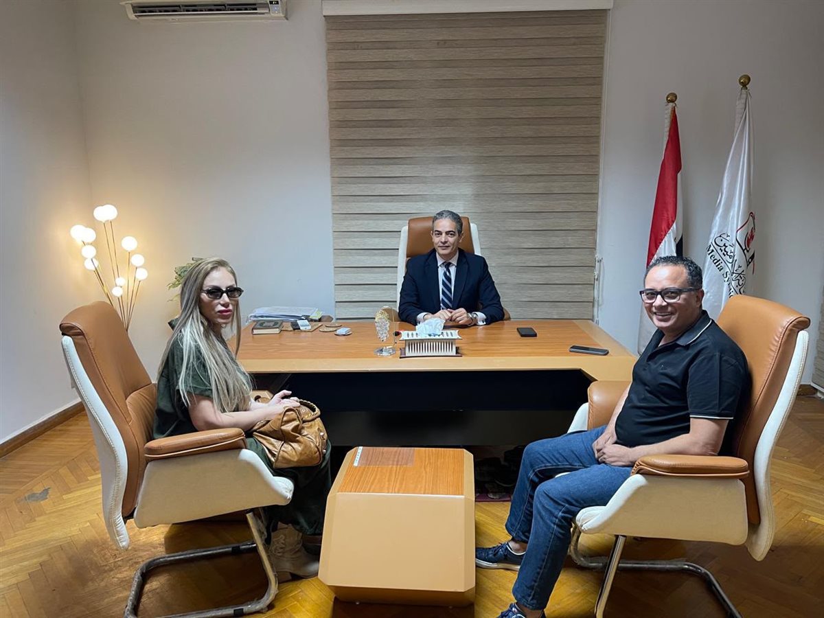 <strong>الإعلامية ريهام سعيد خلال التحقيق</strong>