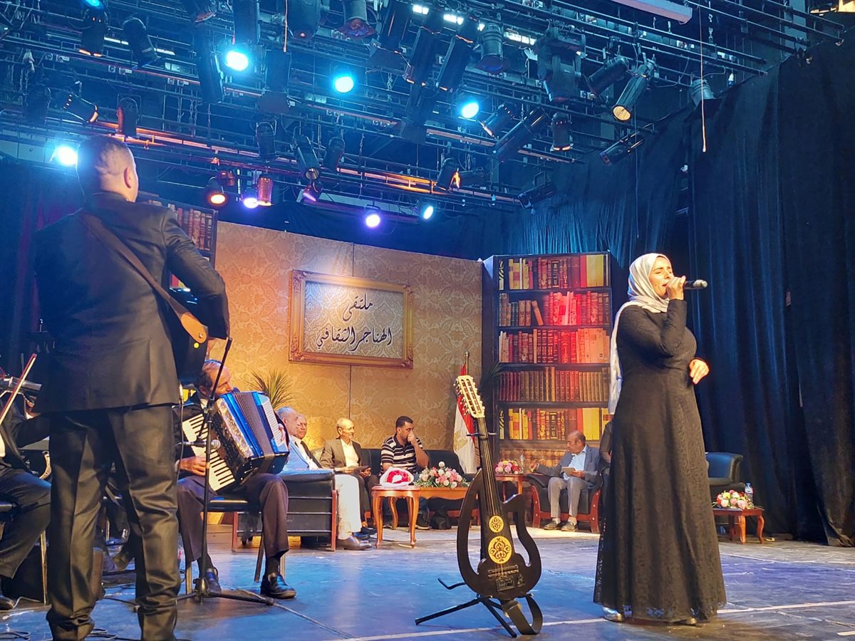 <strong>ملتقى الهناجر الثقافي</strong>