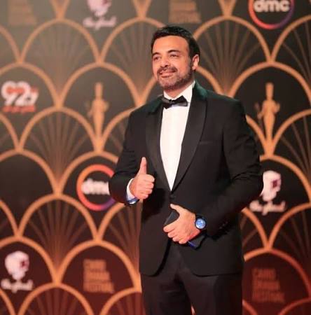 <strong>عمرو محمود ياسين</strong>