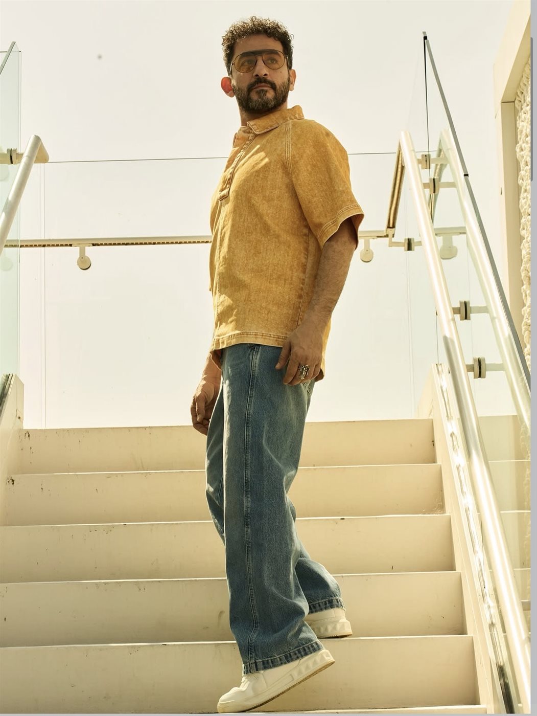 <strong>أحمد حلمي</strong>