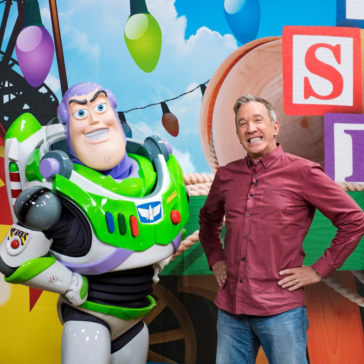 <strong>Toy Story 5</strong>